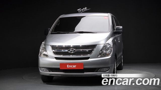 Hyundai Starex 12-Seater Wagon CVX Luxury — пробег 141 153 км — фото 3 из 5
