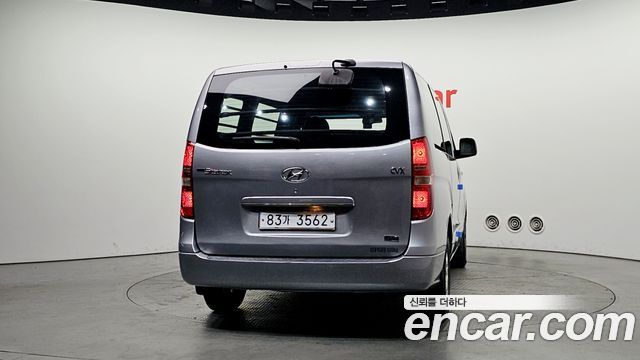 Hyundai Starex 3-Seater VAN CVX Deluxe — пробег 151 207 км — фото 4 из 5