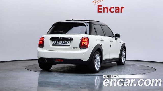Mini Cooper из Кореи Encar