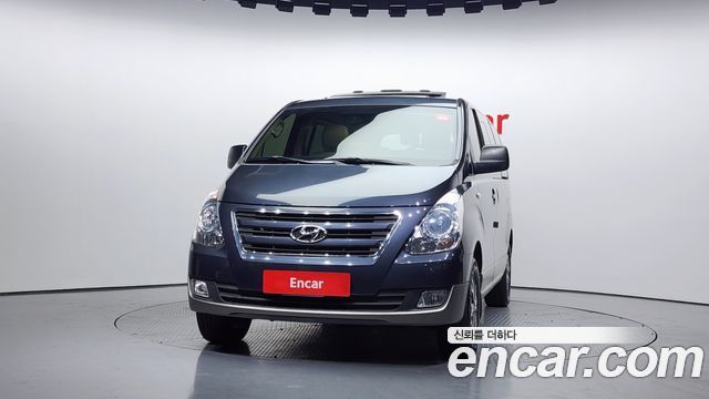 Hyundai Starex 4WD 11-Seater Wagon Modern Special — пробег 73 073 км — фото 3 из 5