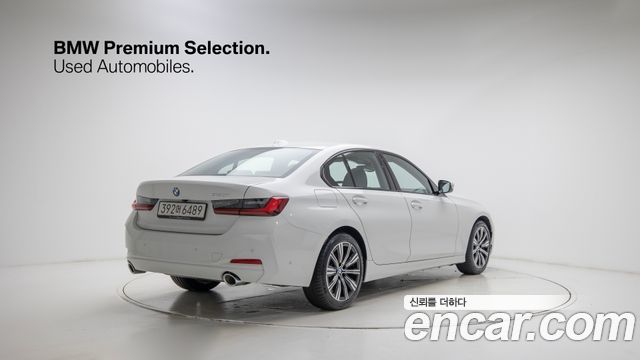 BMW 3-Series из Кореи Encar