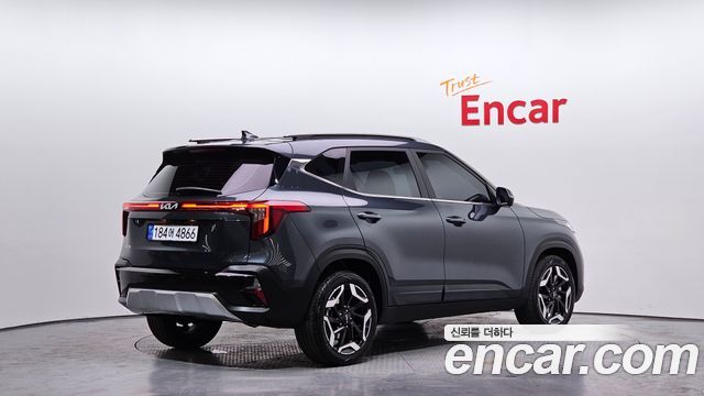 Kia Seltos из Кореи Encar
