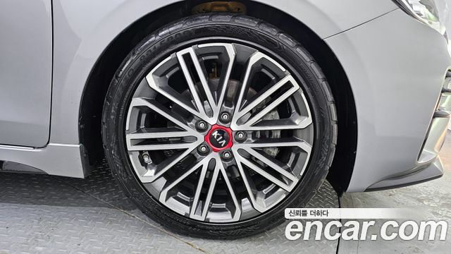 Kia K3 из Кореи Encar