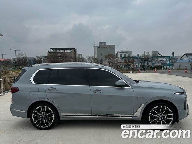 BMW X7 xDrive 40d M Sport 6STR — пробег 22 000 км — фото 5 из 5