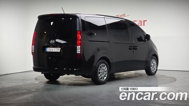 Hyundai Staria из Кореи Encar