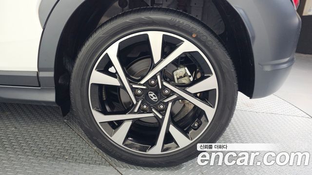 Hyundai Kona из Кореи Encar