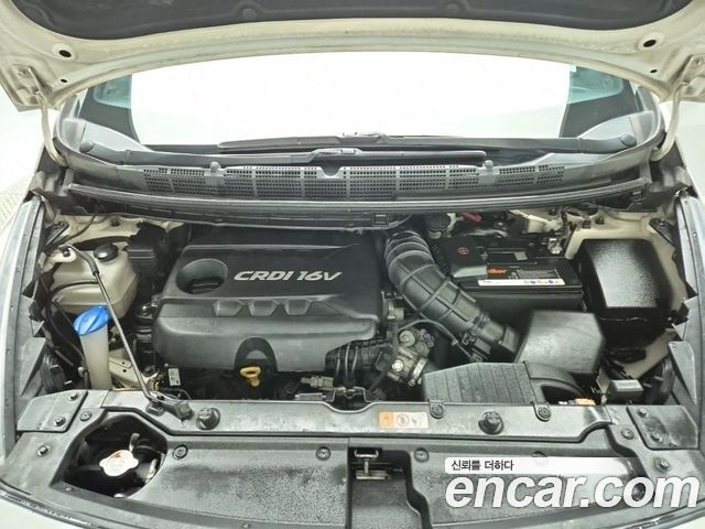 Kia Carens из Кореи Encar