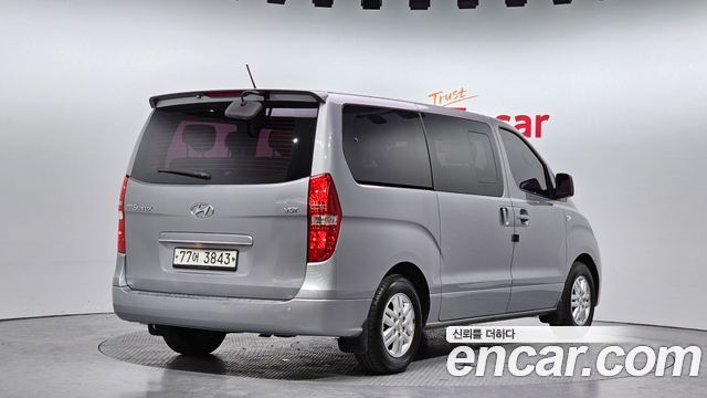 Hyundai Starex 12-Seater Wagon Modern — пробег 202 612 км — фото 2 из 5