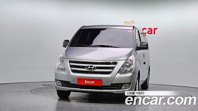 Hyundai Starex 12-Seater Wagon Modern — пробег 202 612 км — фото 3 из 5