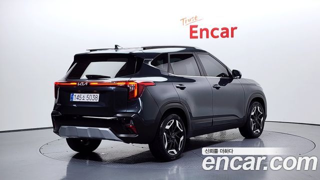 Kia Seltos из Кореи Encar