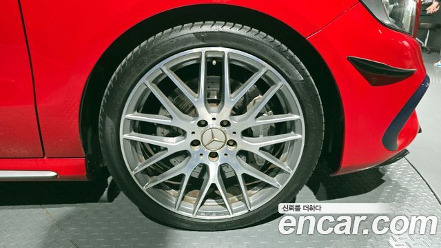 Mercedes-Benz A-Class из Кореи Encar