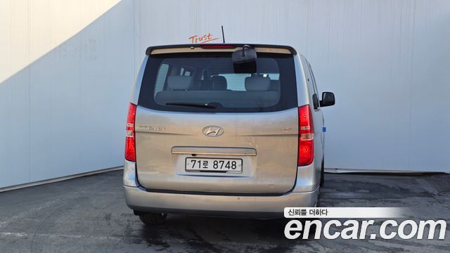 Hyundai Starex 12-Seater Wagon Modern — пробег 101 454 км — фото 4 из 5