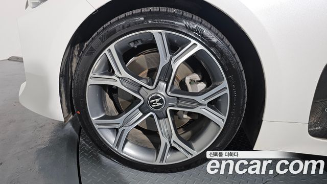 Kia Stinger из Кореи Encar
