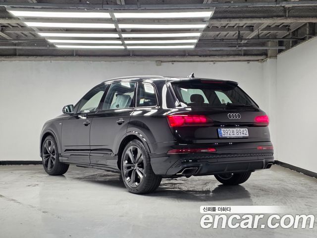 Audi Q7 из Кореи Encar