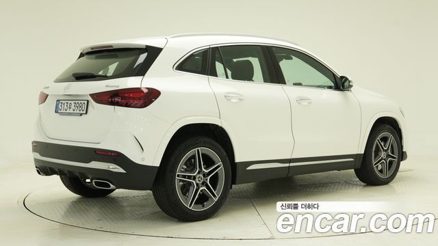 Mercedes-Benz GLA-Class из Кореи Encar