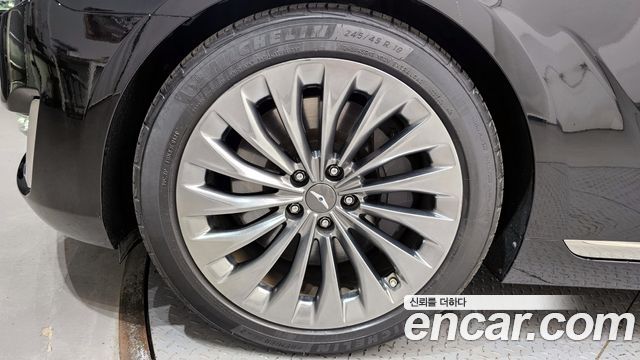Genesis EQ900 из Кореи Encar
