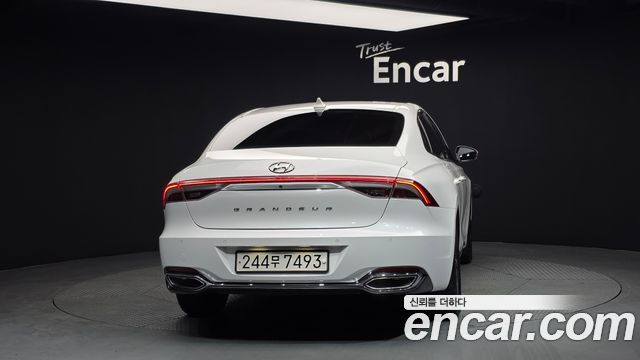 Hyundai Grandeur из Кореи Encar