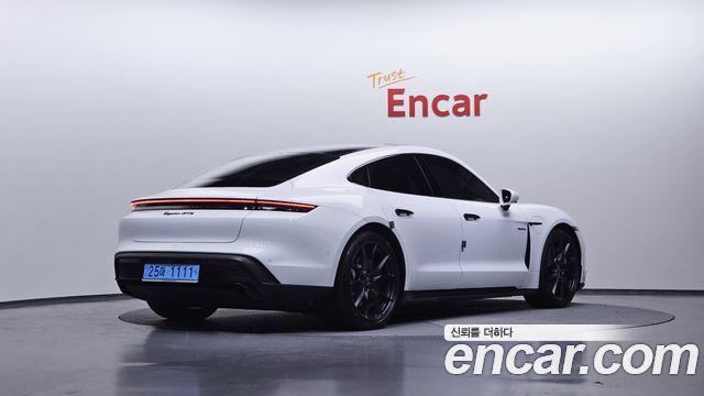 Porsche Taycan из Кореи Encar