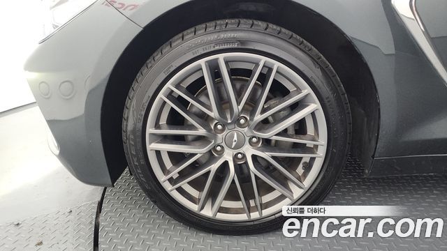 Genesis G70 из Кореи Encar