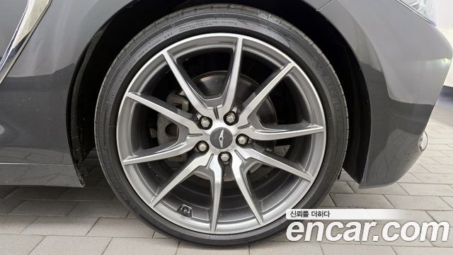 Genesis G70 из Кореи Encar