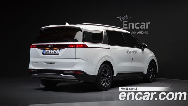Kia Carnival из Кореи Encar