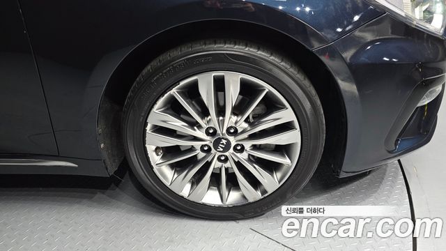 Kia K5 из Кореи Encar