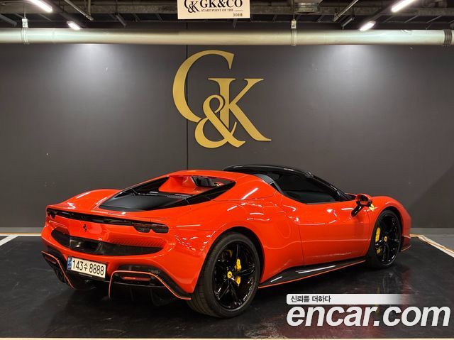 Ferrari 296 из Кореи Encar