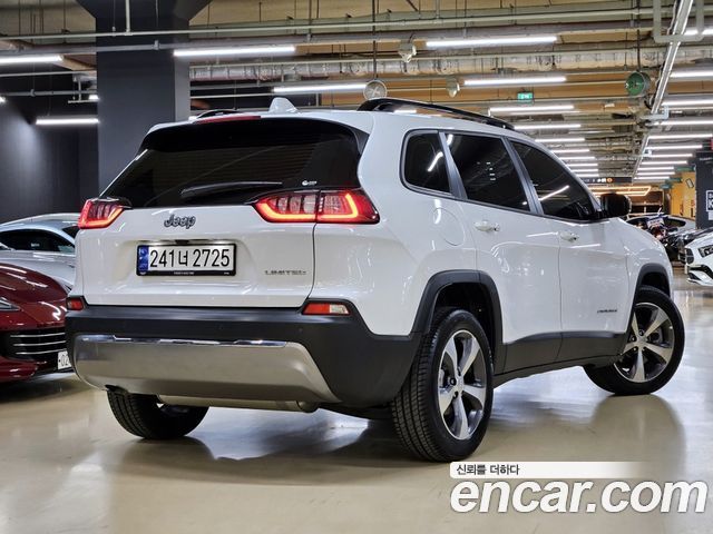 Jeep Cherokee из Кореи Encar