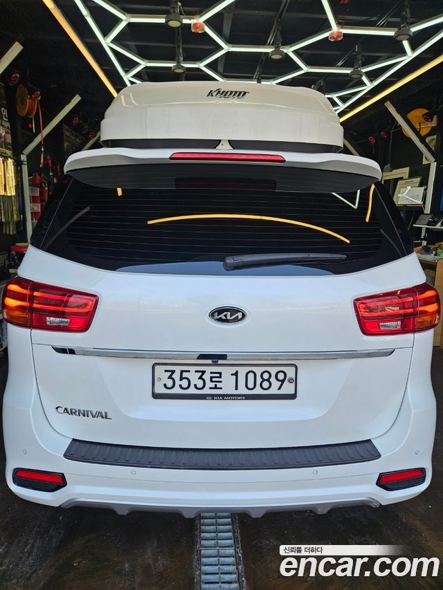 Kia Carnival из Кореи Encar