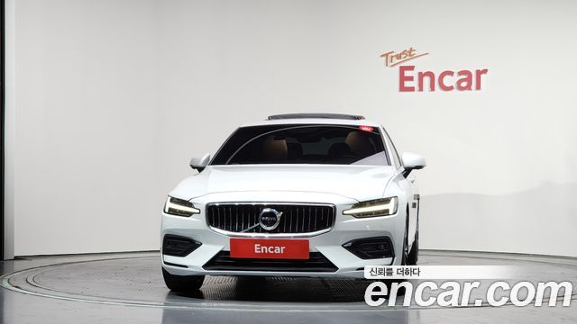 Volvo S60 T5 Inscroption — пробег 34 185 км — фото 3 из 5