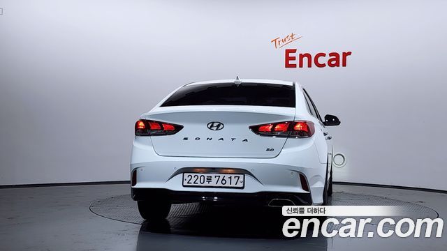 Hyundai Sonata 2.0 Smart Choice — пробег 122 749 км — фото 4 из 5