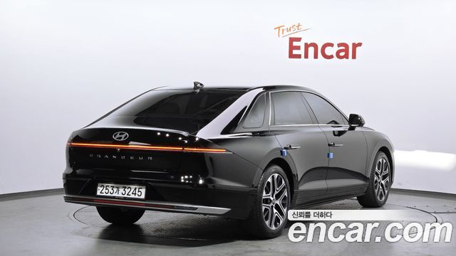 Hyundai Grandeur 2,5 Gasoline 2WD Premium — пробег 18 867 км — фото 2 из 5
