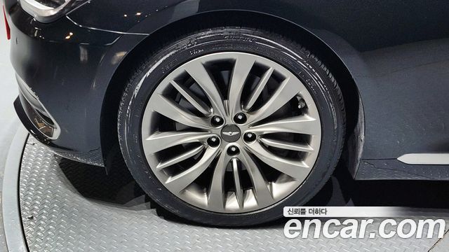 Genesis G80 из Кореи Encar