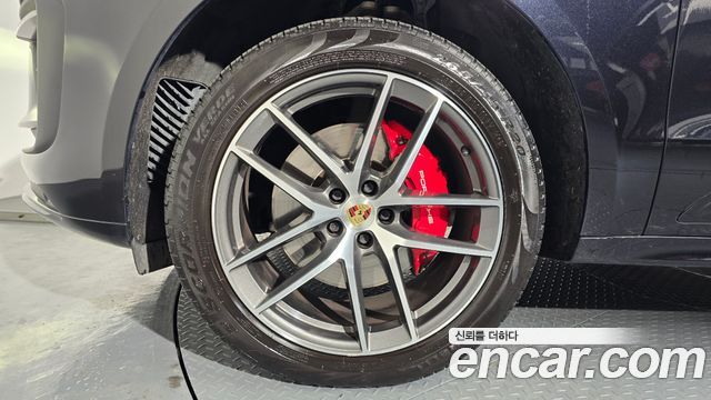 Porsche Macan из Кореи Encar