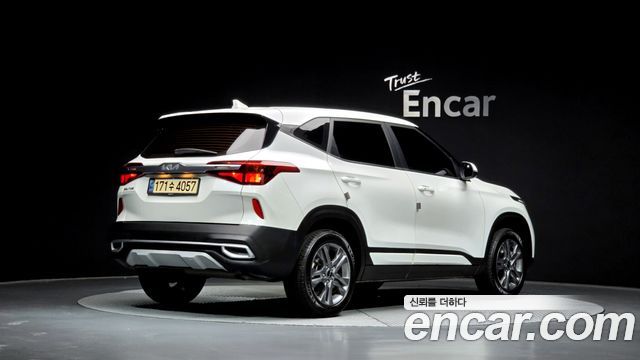 Kia Seltos из Кореи Encar