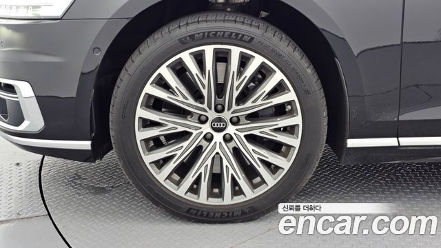 Audi A8 из Кореи Encar