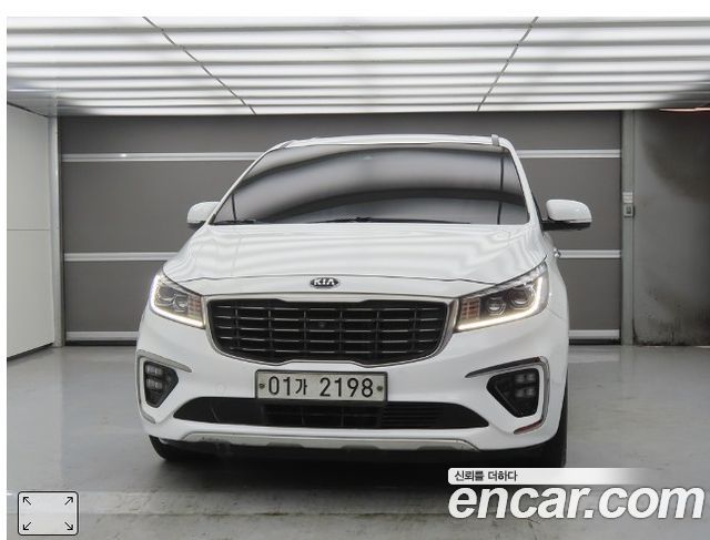 Kia Carnival из Кореи Encar