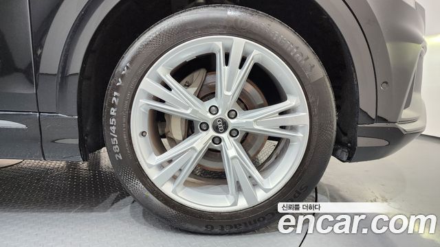 Audi Q8 из Кореи Encar