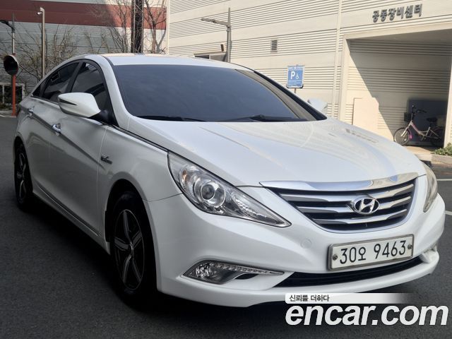 Hyundai Sonata CVVL Bluesaver — пробег 171 682 км — фото 3 из 5