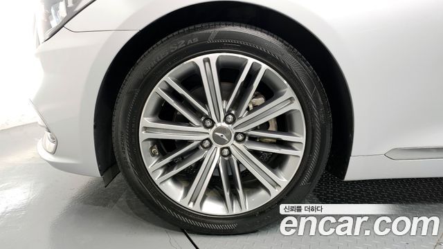 Genesis G80 из Кореи Encar