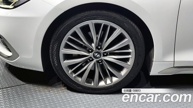 Hyundai Grandeur из Кореи Encar