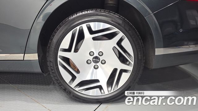 Genesis G90 из Кореи Encar