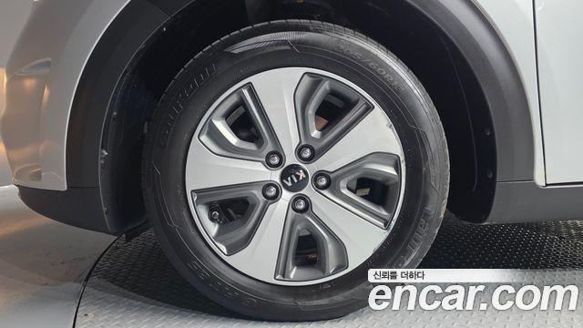 Kia Niro из Кореи Encar