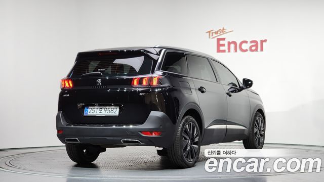 Peugeot 5008 из Кореи Encar