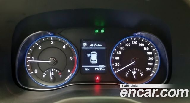 Hyundai Kona из Кореи Encar