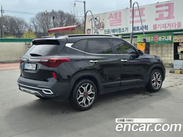 Kia Seltos из Кореи Encar