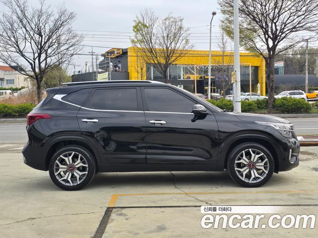 Kia Seltos из Кореи Encar