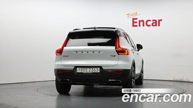 Volvo XC40 из Кореи Encar