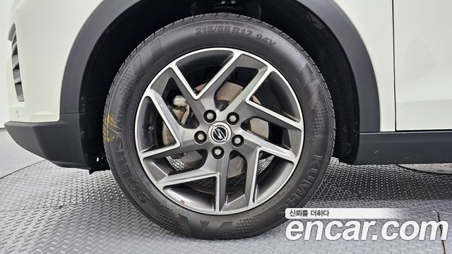 Ssangyong TIBOLI из Кореи Encar