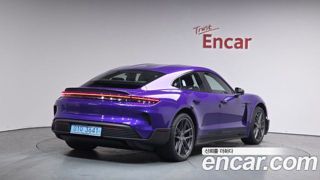 Porsche Taycan из Кореи Encar